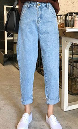 Light Washed Jeans